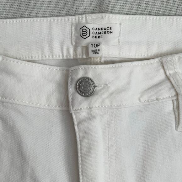Candace‎ Cameron Bure Embroidered white Flower Jeans size 10P - Picture 2 of 5